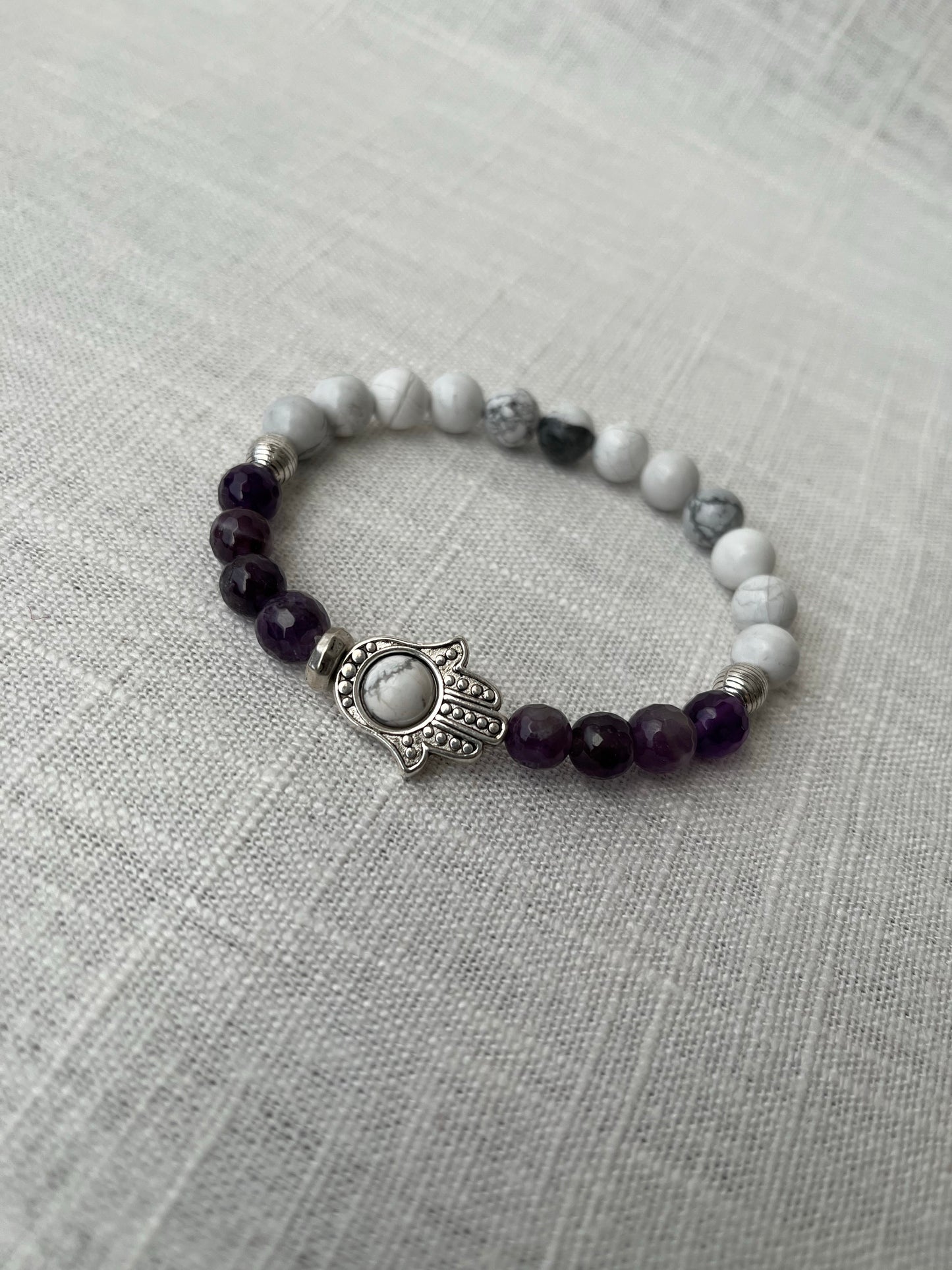 Large Howlite with Amethyst Bracelet