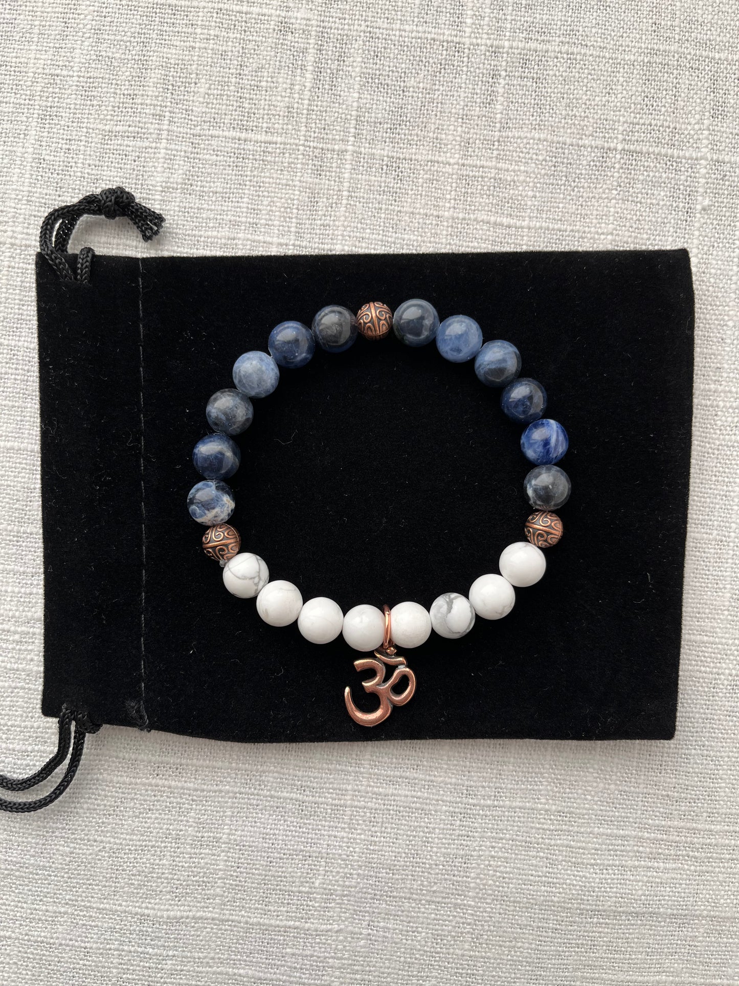 Howlite with Sodalite Bracelet