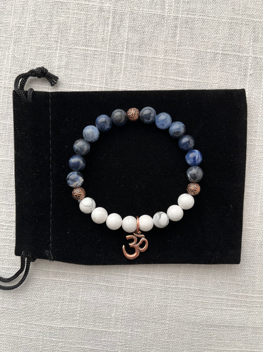 Howlite with Sodalite Bracelet