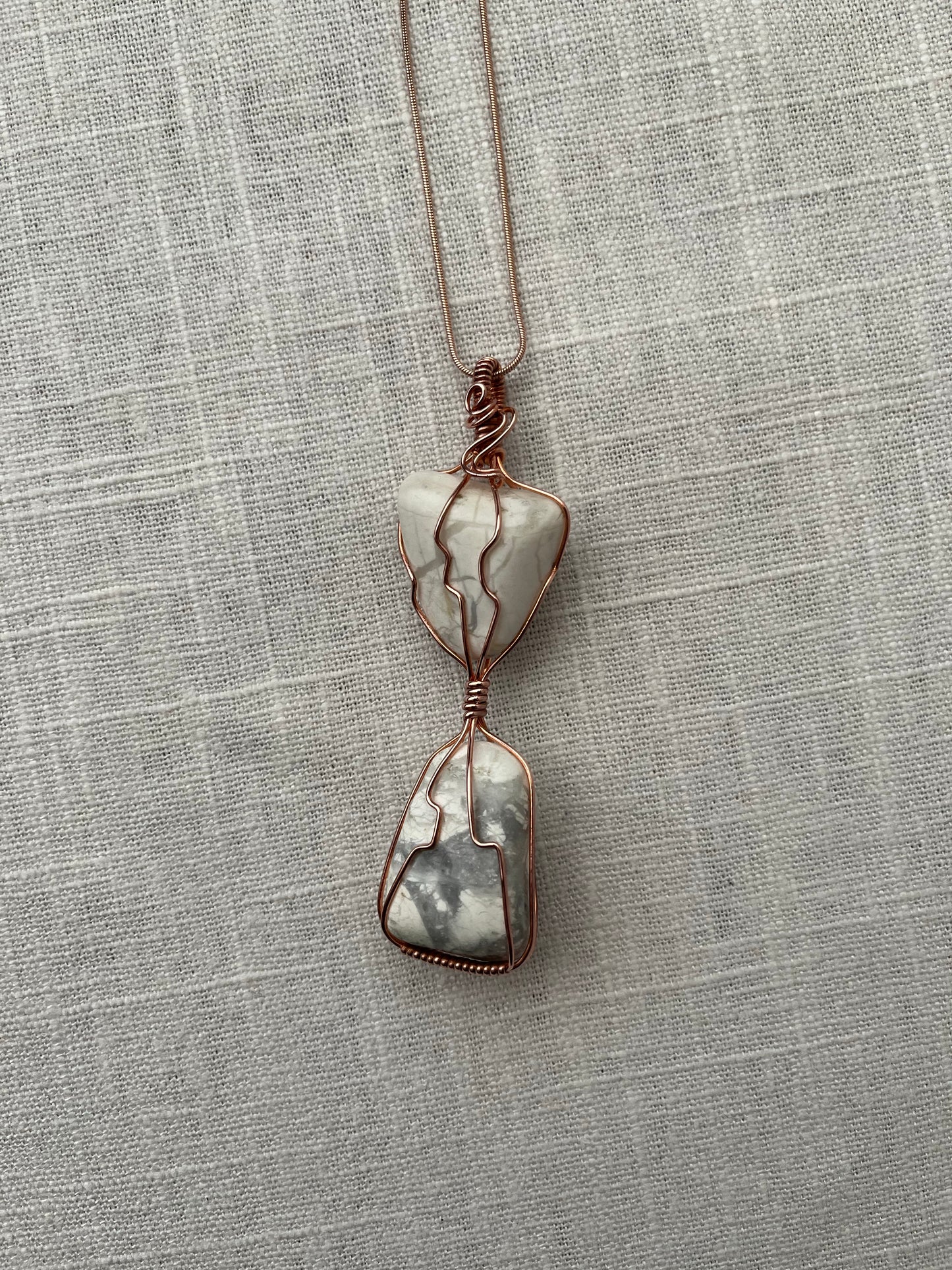 Howlite