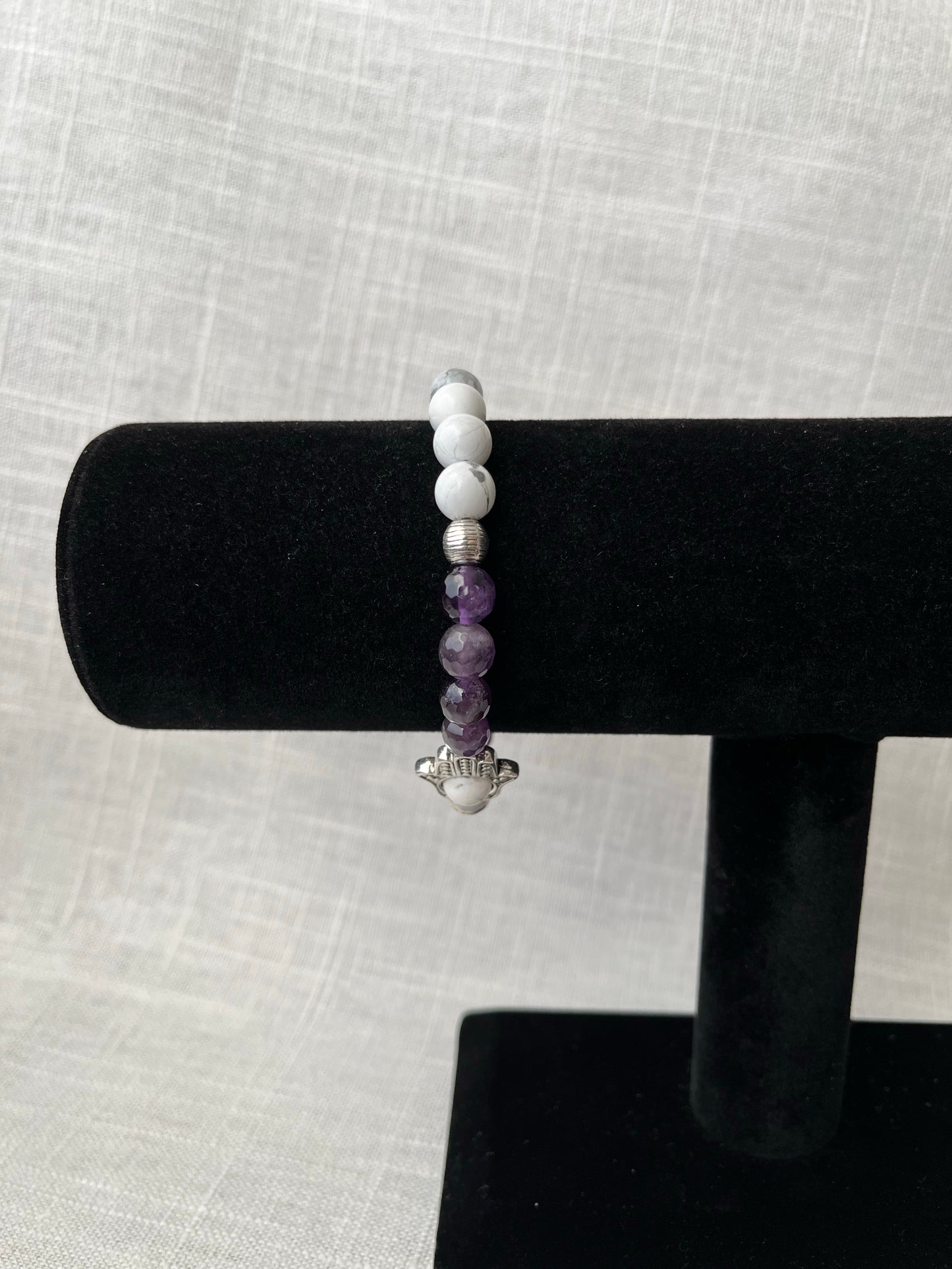 Large Howlite with Amethyst Bracelet