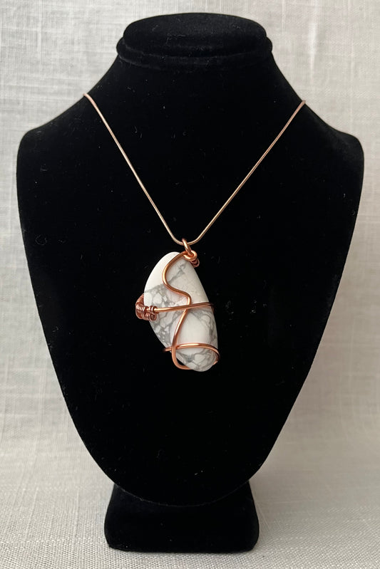 Howlite