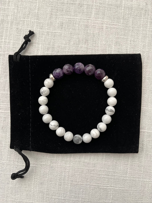 Large Howlite with Amethyst Bracelet